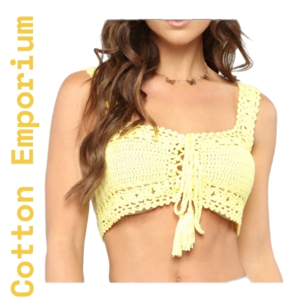 Cotton Emporium Womens Yellow Knit Cropped Top Sz XL Lace up Front Boho Beachy